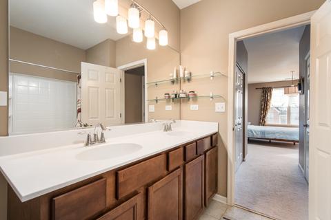 7524 Claridge Dr #D, Bridgeview, IL 60455 photo 16