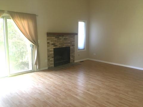 977 Old Oak Cir, Algonquin, IL 60102 photo 5