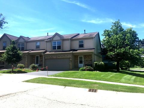 977 Old Oak Cir, Algonquin, IL 60102 photo 2