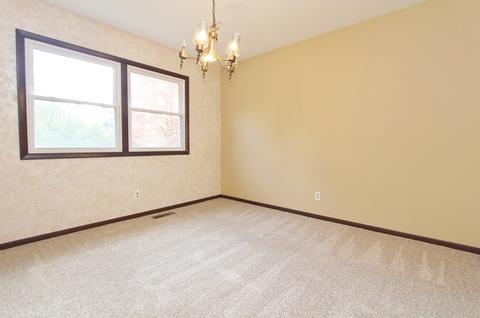 303 Andrew Ave, Dwight, IL 60420 photo 16