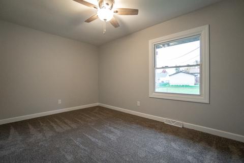 740 Mohawk Dr, Lowell, IN 46356 photo 14