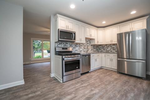 740 Mohawk Dr, Lowell, IN 46356 photo 9