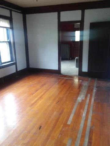 657 E 87th Pl, Chicago, IL 60619 photo 8