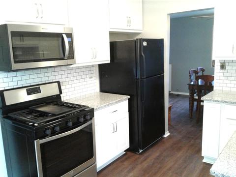 1255 Folkstone Ct, Wheaton, IL 60189 photo 5