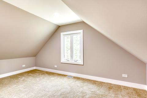 2873 Eisenhower Dr, Des Plaines, IL 60018 photo 16