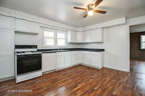 790 E Roxanna Cir, Kankakee, IL 60901 photo 4