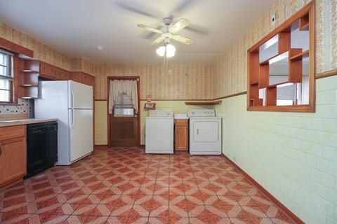 31 E 34th Pl, Steger, IL 60475 photo 3