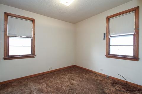 31 E 34th Pl, Steger, IL 60475 photo 8