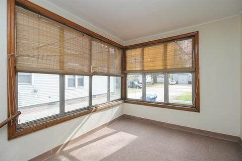 31 E 34th Pl, Steger, IL 60475 photo 5
