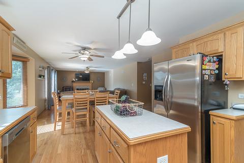 13228 Brooklands Ln, Plainfield, IL 60585 photo 17