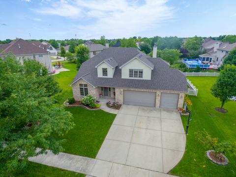 13228 Brooklands Ln, Plainfield, IL 60585 photo 3