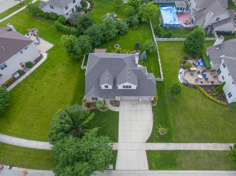 13228 Brooklands Ln, Plainfield, IL 60585 photo 4