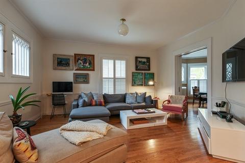 1207 Maple Ave, Evanston, IL 60202 photo 8