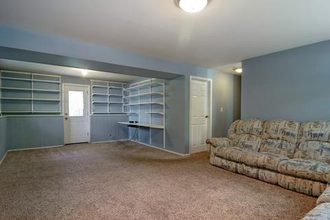 4458 Hoover St, Rolling Meadows, IL 60008 photo 13