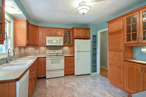 4458 Hoover St, Rolling Meadows, IL 60008 photo 4