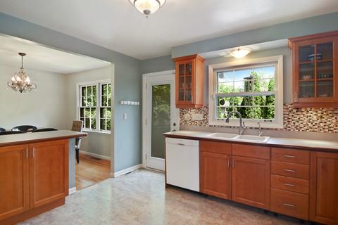 4458 Hoover St, Rolling Meadows, IL 60008 photo 5