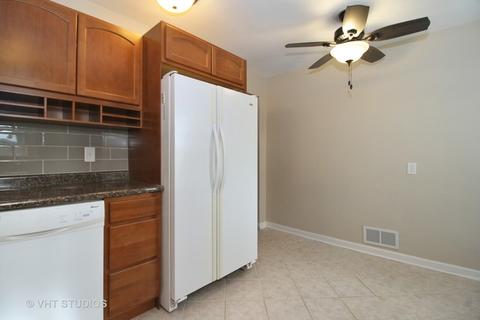 514 Beckman Dr, Kankakee, IL 60901 photo 4