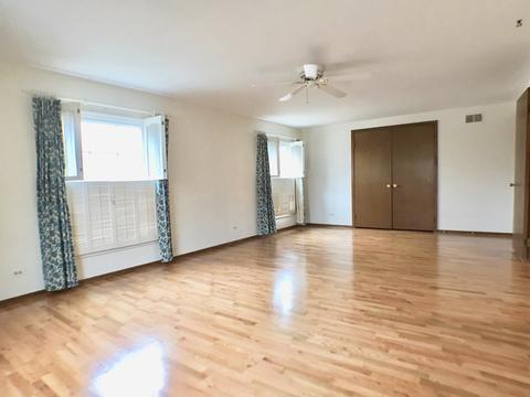 247 Coachmaker Dr, Northbrook, IL 60062 photo 14