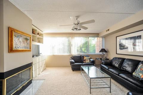 1689 Seton Rd, Northbrook, IL 60062 photo 9