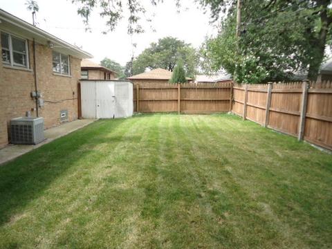5019 Cypress Ct, Hillside, IL 60162 photo 5
