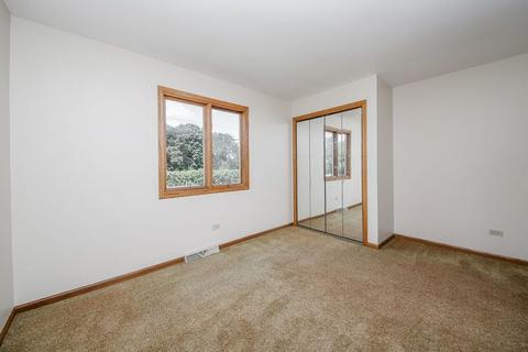 717 Peck Pl, Elgin, IL 60120 photo 7