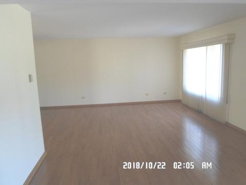 213 E 81st St, Chicago, IL 60619 photo 2