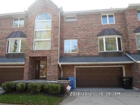 213 E 81st St, Chicago, IL 60619 photo 1