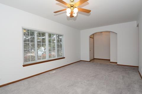 965 Mesa Dr, Elgin, IL 60123 photo 6