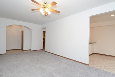 965 Mesa Dr, Elgin, IL 60123 photo 5
