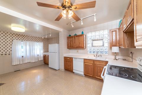 1448 Harvey Ave, Berwyn, IL 60402 photo 8