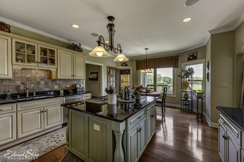10605 Button Rd, Hebron, IL 60034 photo 8