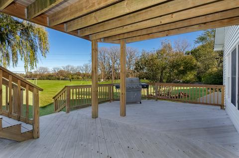 2071 E Parkview Cir, Hoffman Estates, IL 60169 photo 6