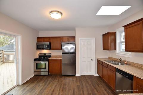 466 Franklin Blvd, Elgin, IL 60120 photo 11