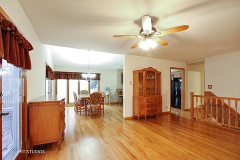1401 Hillside Ln, Mchenry, IL 60051 photo 5