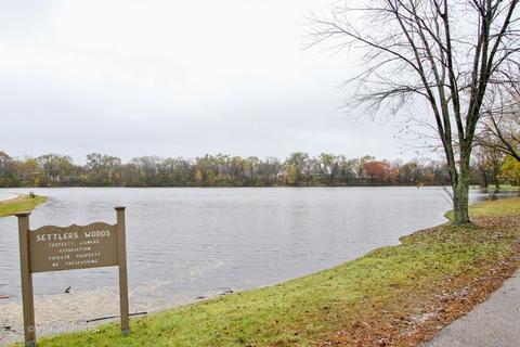 1401 Hillside Ln, Mchenry, IL 60051 photo 18