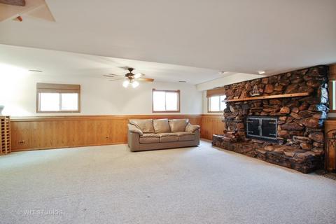 1401 Hillside Ln, Mchenry, IL 60051 photo 9