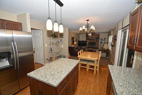 2013 Gleneagle Dr, Plainfield, IL 60586 photo 10