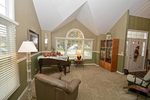 2013 Gleneagle Dr, Plainfield, IL 60586 photo 4