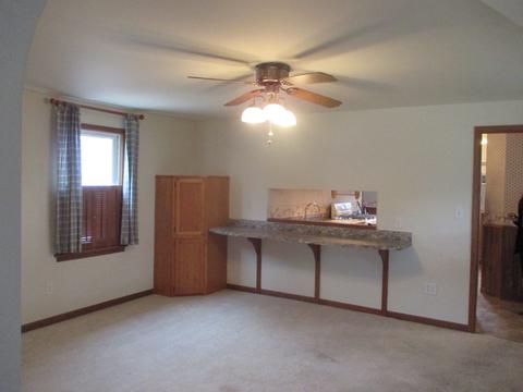 507 Grant St, Peru, IL 61354 photo 8