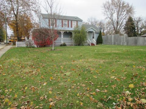 507 Grant St, Peru, IL 61354 photo 5