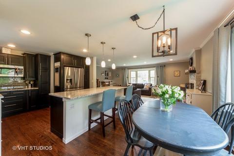 3575 Hillside Ct, Hoffman Estates, IL 60192 photo 7