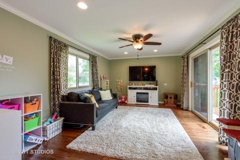 3575 Hillside Ct, Hoffman Estates, IL 60192 photo 8