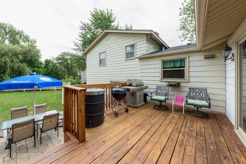 3575 Hillside Ct, Hoffman Estates, IL 60192 photo 15
