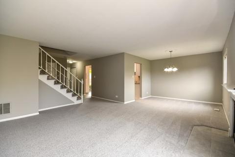 861 Heatherbrook Ct, Wheaton, IL 60189 photo 5