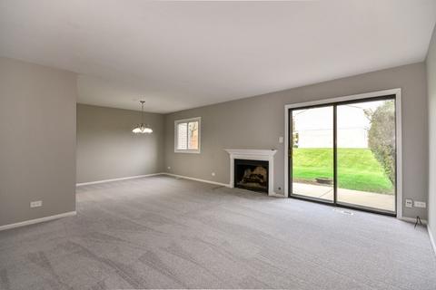861 Heatherbrook Ct, Wheaton, IL 60189 photo 4