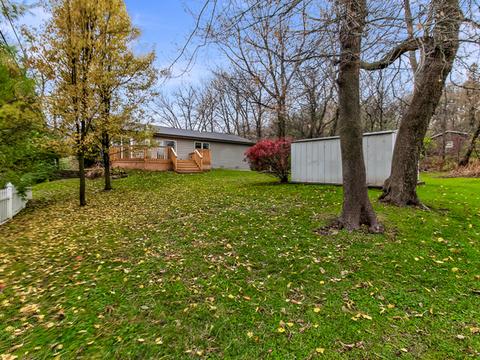 183 Iona Ter, Algonquin, IL 60102 photo 5