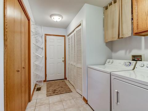 183 Iona Ter, Algonquin, IL 60102 photo 14