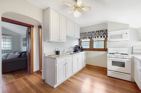 1316 Webford Ave, Des Plaines, IL 60016 photo 18