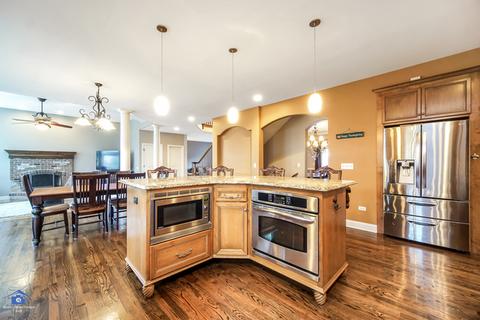 26426 Silverleaf Dr, Plainfield, IL 60585 photo 8