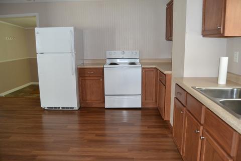 227 E 5th St, Spring Valley, IL 61362 photo 11